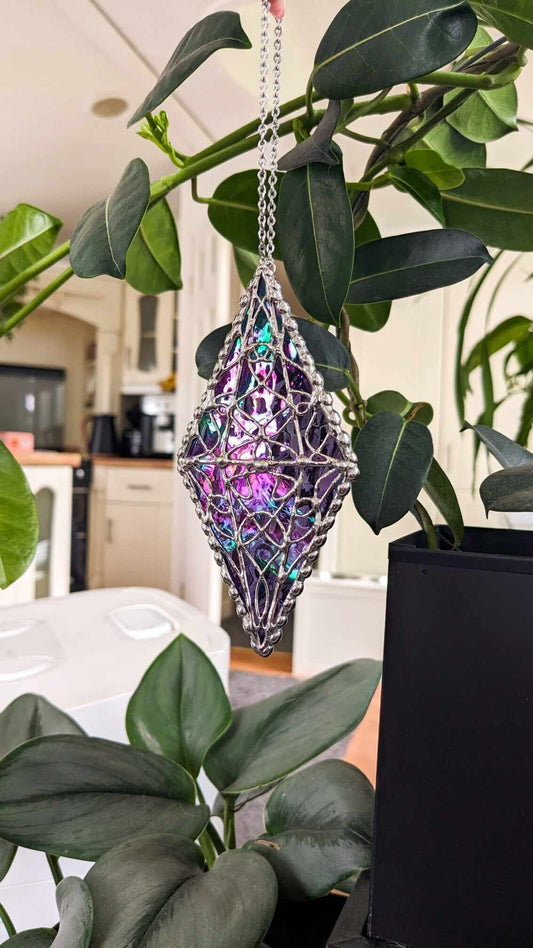 PURPLE Glass Magic Crystal Suncatcher Plant Stake
