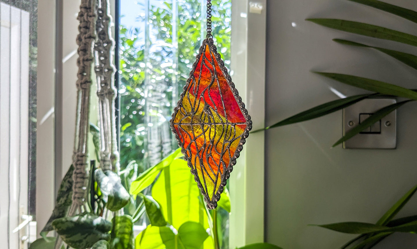 RED FIERY IRIDIZED Glass Magic Crystal Suncatcher Plant Stake