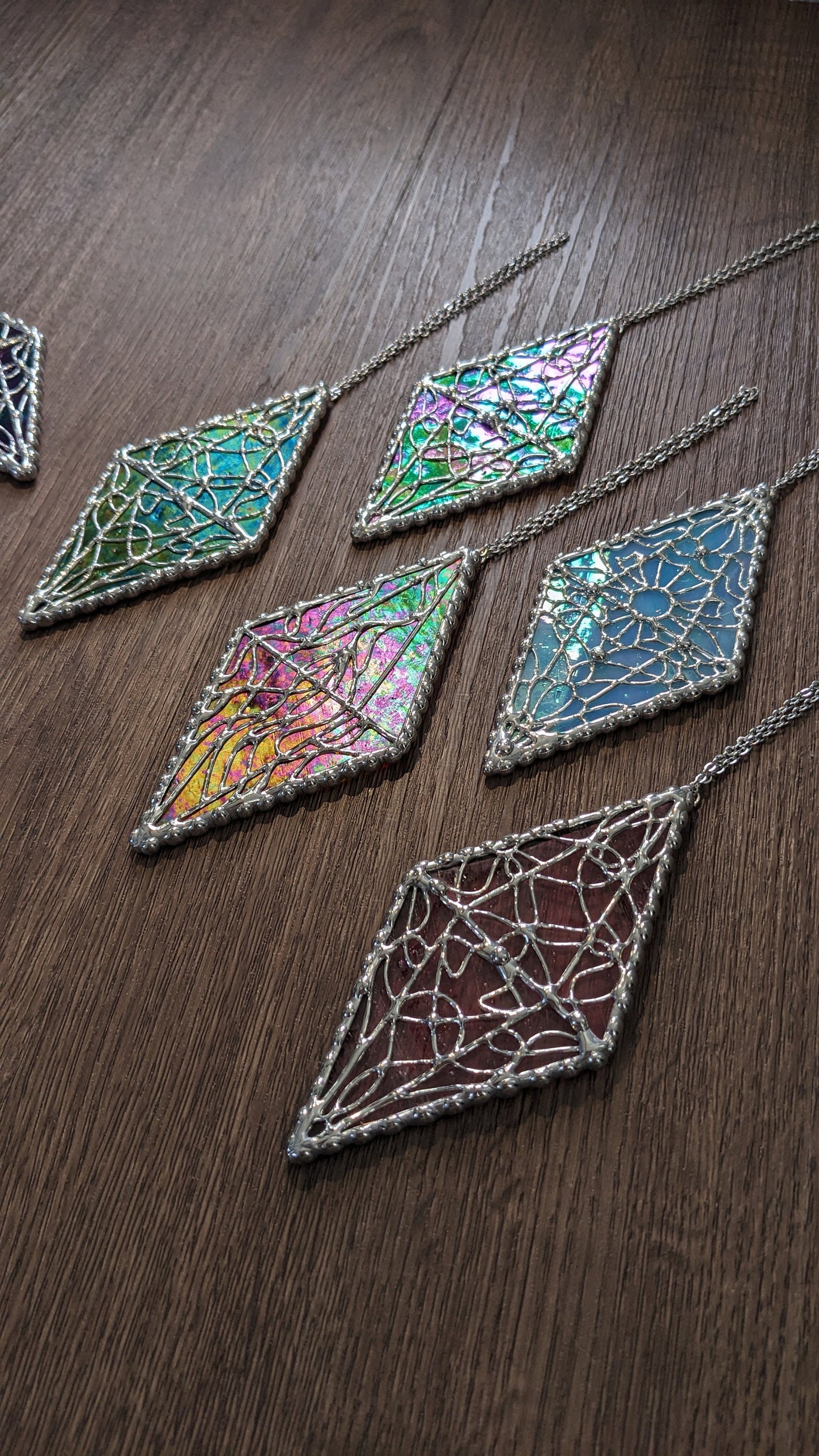 RED FIERY IRIDIZED Glass Magic Crystal Suncatcher Plant Stake